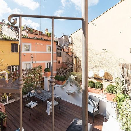 ローマLoft&Terrace - Elevated Elegance At Navonaアパートメント エクステリア 写真