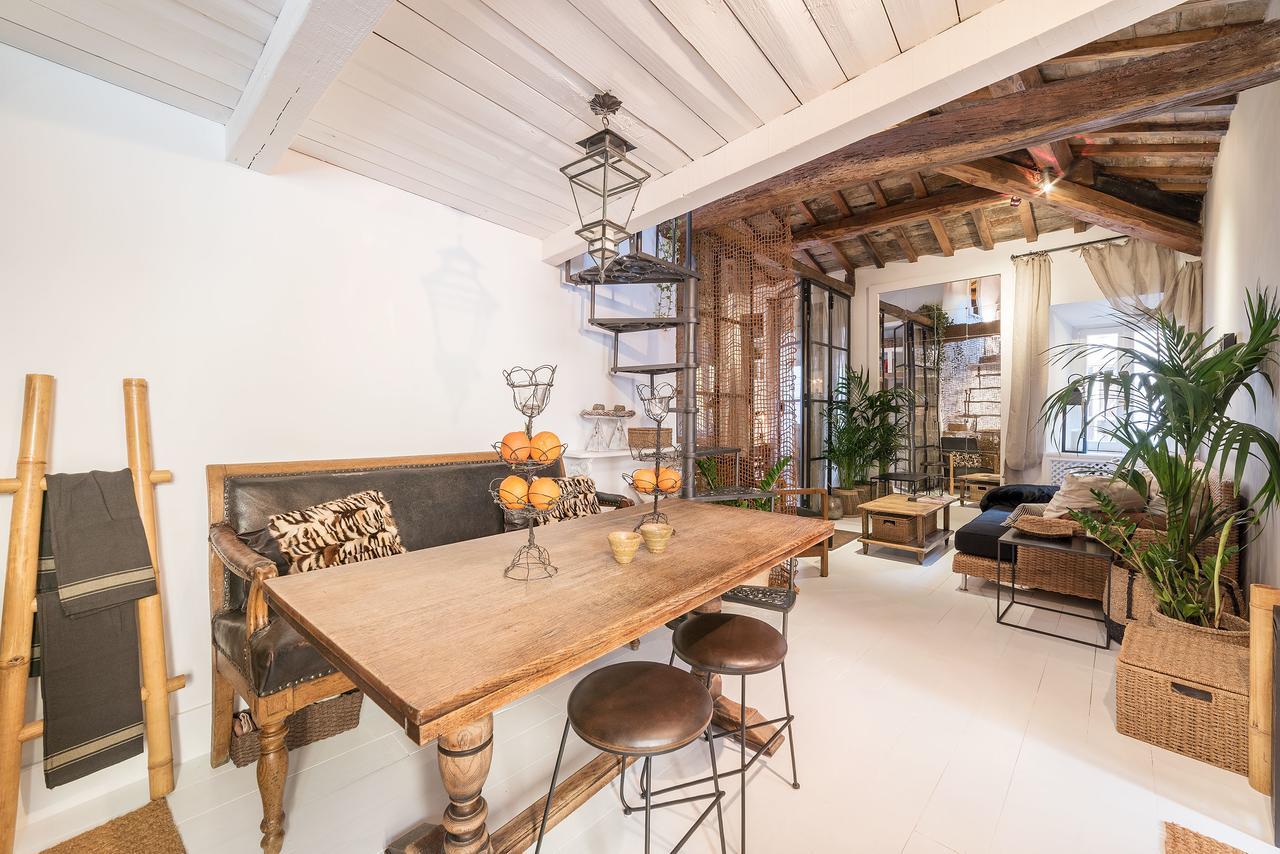 ローマLoft&Terrace - Elevated Elegance At Navonaアパートメント エクステリア 写真