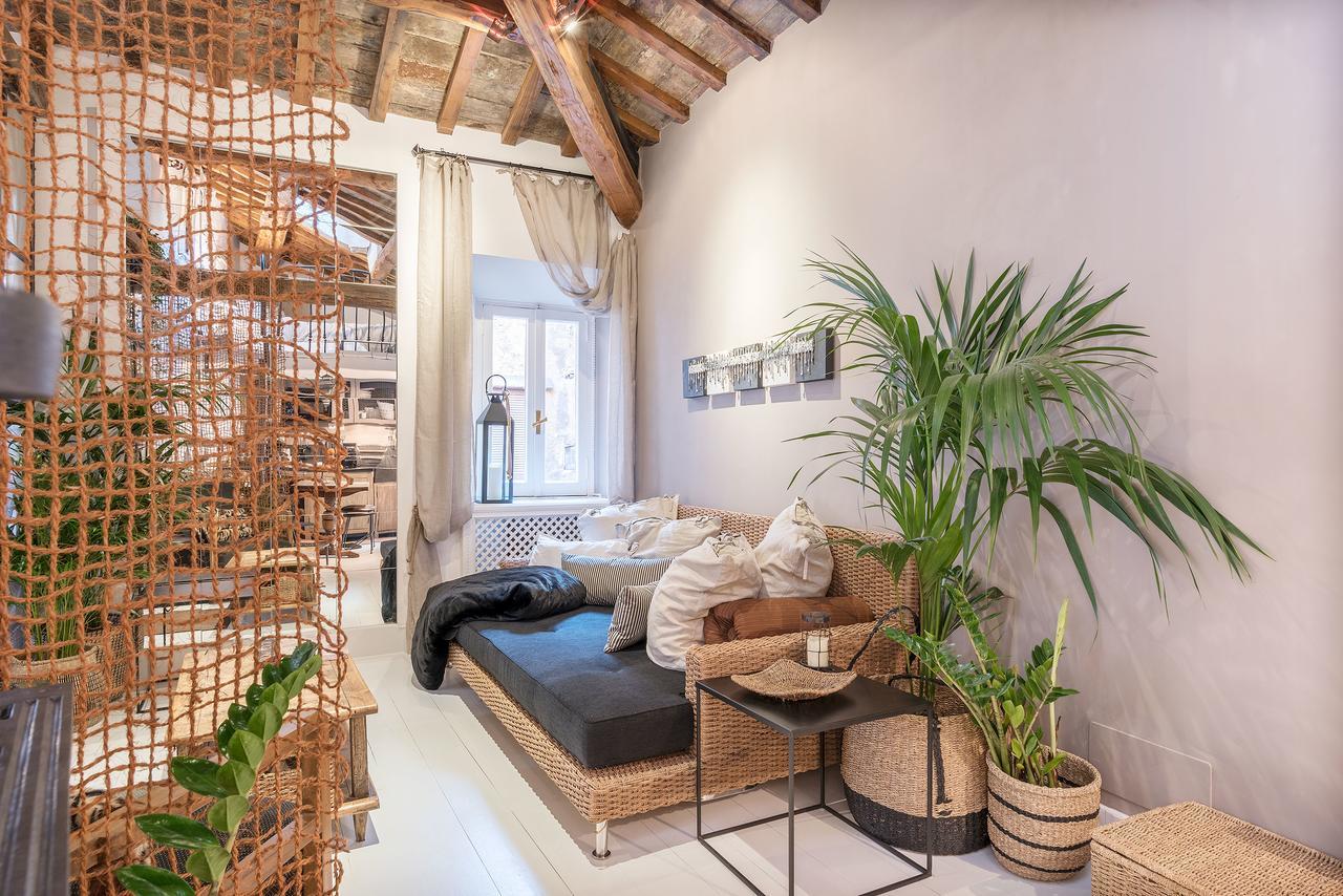 ローマLoft&Terrace - Elevated Elegance At Navonaアパートメント エクステリア 写真